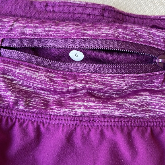 Rare Lululemon Run Weightless Ruffled, Tiered Dewberry Skort - size 6 - Picture 5 of 11